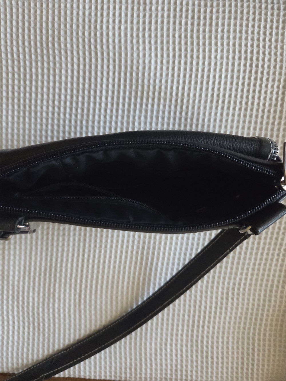 Harley-Davidson Black Leather Fringe Crossbody Bag - Picture 12 of 13